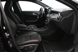 Mercedes-Benz GLA 180, 1.6, 90 kW, petrol, automatic, front-wheel drive