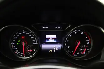 Mercedes-Benz GLA 180, 1.6, 90 kW, petrol, automatic, front-wheel drive
