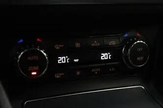 Mercedes-Benz GLA 180, 1.6, 90 kW, petrol, automatic, front-wheel drive