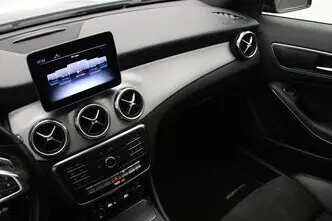 Mercedes-Benz GLA 180, 1.6, 90 kW, petrol, automatic, front-wheel drive