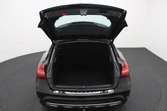 Mercedes-Benz GLA 180, 1.6, 90 kW, petrol, automatic, front-wheel drive