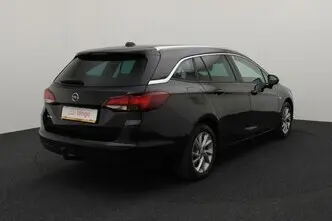 Opel Astra, 1.5, 90 kW, дизель, механическая, передний привод