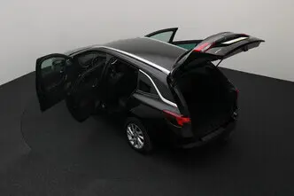 Opel Astra, 1.5, 90 kW, дизель, механическая, передний привод