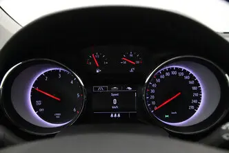 Opel Astra, 1.5, 90 kW, дизель, механическая, передний привод