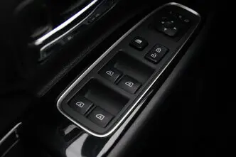 Mitsubishi Outlander, 2.4, 99 kW, подключаемый гибрид, автомат, полный привод