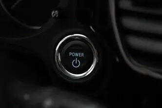 Mitsubishi Outlander, 2.4, 99 kW, подключаемый гибрид, автомат, полный привод