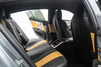 BMW M8, 4.4, 460 kW, petrol, automatic, four-wheel drive