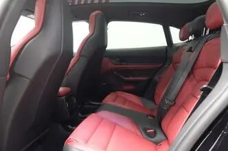 Porsche Taycan, 140 kW, elekter, automaat, nelikvedu