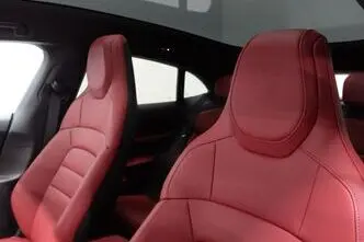 Porsche Taycan, 140 kW, elekter, automaat, nelikvedu