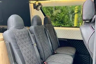 Mercedes-Benz Sprinter, 2.1, 120 kW, diesel, automatic, rear-wheel drive