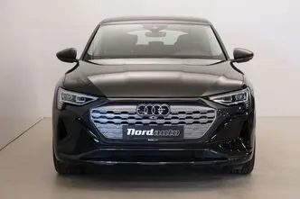 Audi Q8 e-tron, 158 kW, electric, automatic, four-wheel drive