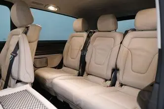 Mercedes-Benz V 300, 2.0, 174 kW, дизель, автомат, полный привод