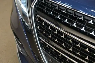 Mercedes-Benz V 300, 2.0, 174 kW, дизель, автомат, полный привод