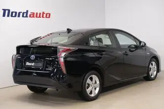 Toyota Prius, 1.8, 72 kW, гибрид, автомат, передний привод