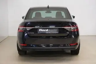 Škoda Superb, 1.4, 115 kW, pistikhübriid, automaat, esivedu