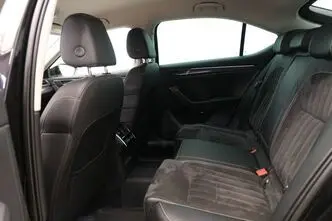 Škoda Superb, 1.4, 115 kW, pistikhübriid, automaat, esivedu