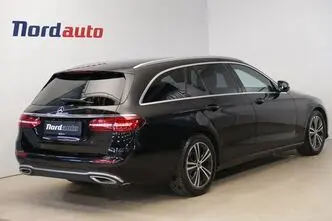 Mercedes-Benz E 220, 2.0, 143 kW, diesel, automatic, rear-wheel drive