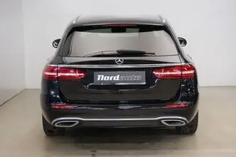 Mercedes-Benz E 220, 2.0, 143 kW, diesel, automatic, rear-wheel drive