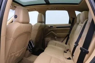 Porsche Cayenne, 3.6, 220 kW, petrol, automatic, four-wheel drive