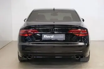Audi S8, 4.0, 445 kW, petrol, automatic, four-wheel drive