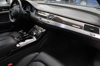 Audi S8, 4.0, 445 kW, petrol, automatic, four-wheel drive