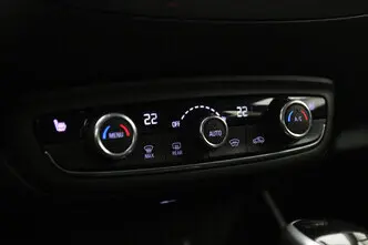 Opel Crossland X, 1.5, 88 kW, дизель, автомат, передний привод