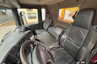 Scania P280 + AUTOMATIC + JOAB LIFT, 206 kW, diesel, automatic