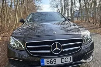 Mercedes-Benz E 220, 2.0, 143 kW, diesel, automatic, rear-wheel drive