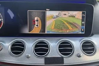 Mercedes-Benz E 220, 2.0, 143 kW, diesel, automatic, rear-wheel drive
