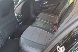 Mercedes-Benz E 220, 2.0, 143 kW, diesel, automatic, rear-wheel drive