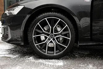Audi A6, 3.0, 210 kW, hybrid, automatic, four-wheel drive