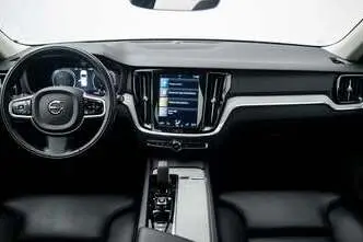 Volvo V60 Cross Country, 2.0, 184 kW, гибрид, автомат, полный привод