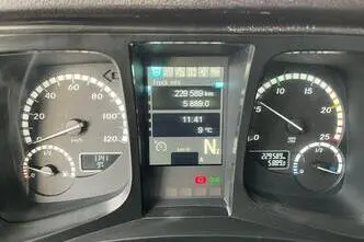 Mercedes-Benz Arocs 2658 6x4, 425 kW, diesel, automatic