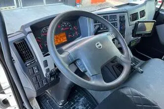 Volvo FL 280 4x2, 210 kW, diesel, automatic
