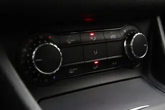 Mercedes-Benz CLA 200, 2.1, 100 kW, diisel, automaat, esivedu