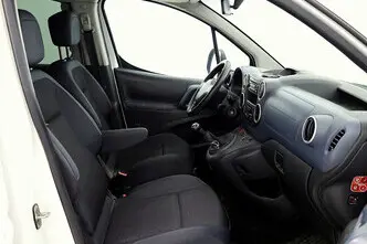 Peugeot Partner, 1.6, 68 kW, diesel, manual, front-wheel drive