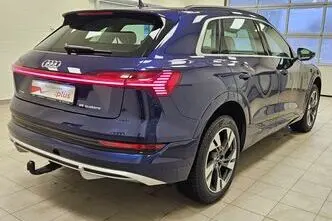 Audi e-tron, 158 kW, электричество, автомат, полный привод