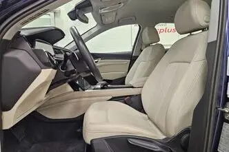 Audi e-tron, 158 kW, электричество, автомат, полный привод