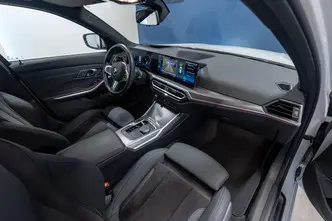 BMW 320, 2.0, 135 kW, hybrid, automatic, rear-wheel drive