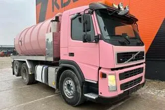 Volvo FM 330 6x2, 10.8, 248 kW, diisel, tagavedu