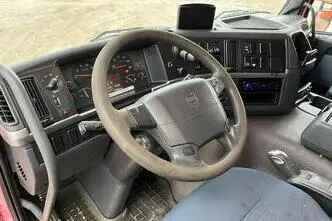 Volvo FM 330 6x2, 10.8, 248 kW, diisel, tagavedu