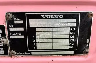 Volvo FM 330 6x2, 10.8, 248 kW, diisel, tagavedu