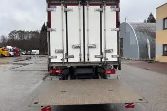 Scania R410, 302 kW, дизель, автомат