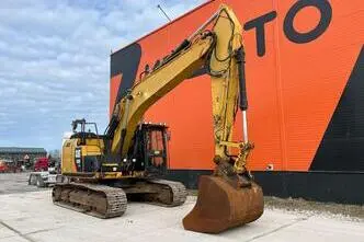 Caterpillar 320 E, 113 kW, diisel