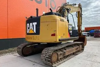 Caterpillar 320 E, 113 kW, diisel
