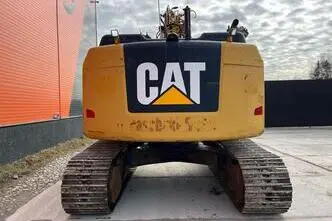 Caterpillar 320 E, 113 kW, diisel