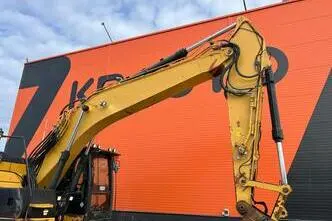 Caterpillar 320 E, 113 kW, diisel