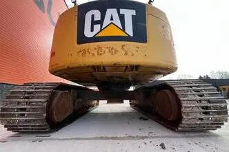 Caterpillar 320 E, 113 kW, diisel