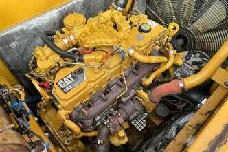 Caterpillar 320 E, 113 kW, diisel