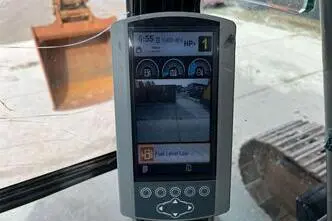 Caterpillar 320 E, 113 kW, diisel